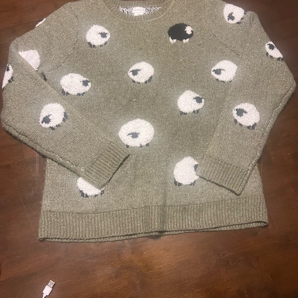 Charming Olive Sheep Pattern Sweater - image 2